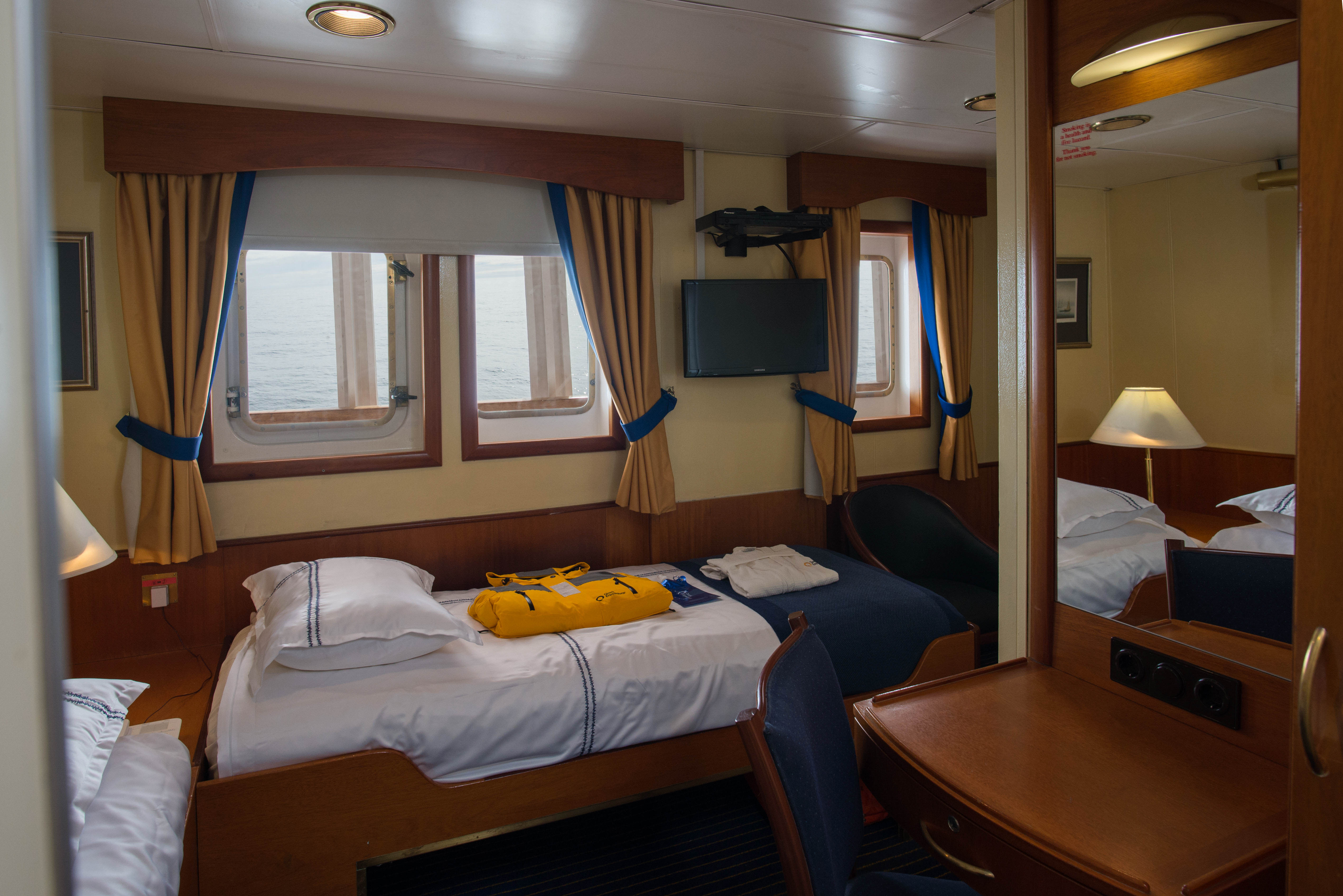 Quark Expeditions Ocean Adventurer Superior 2.jpg